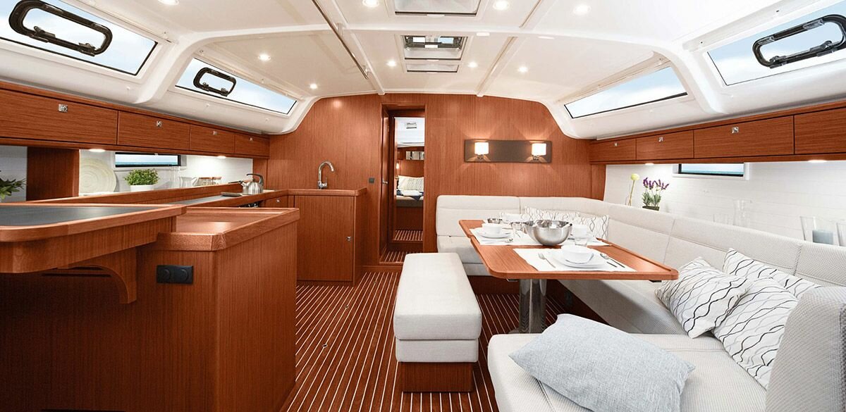 Bavaria Cruiser 51 charter